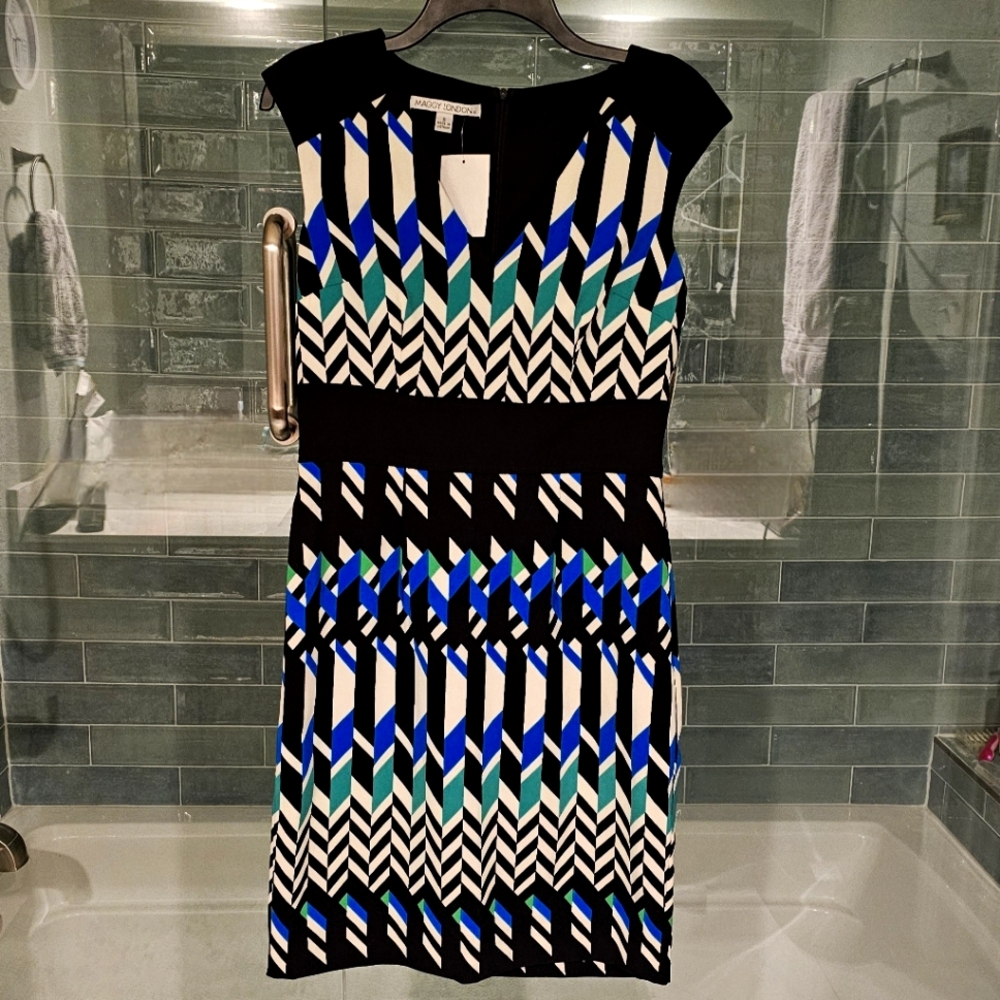 Maggy London Geometric Cap Sleeve Sheath Dress Size 8 NWT